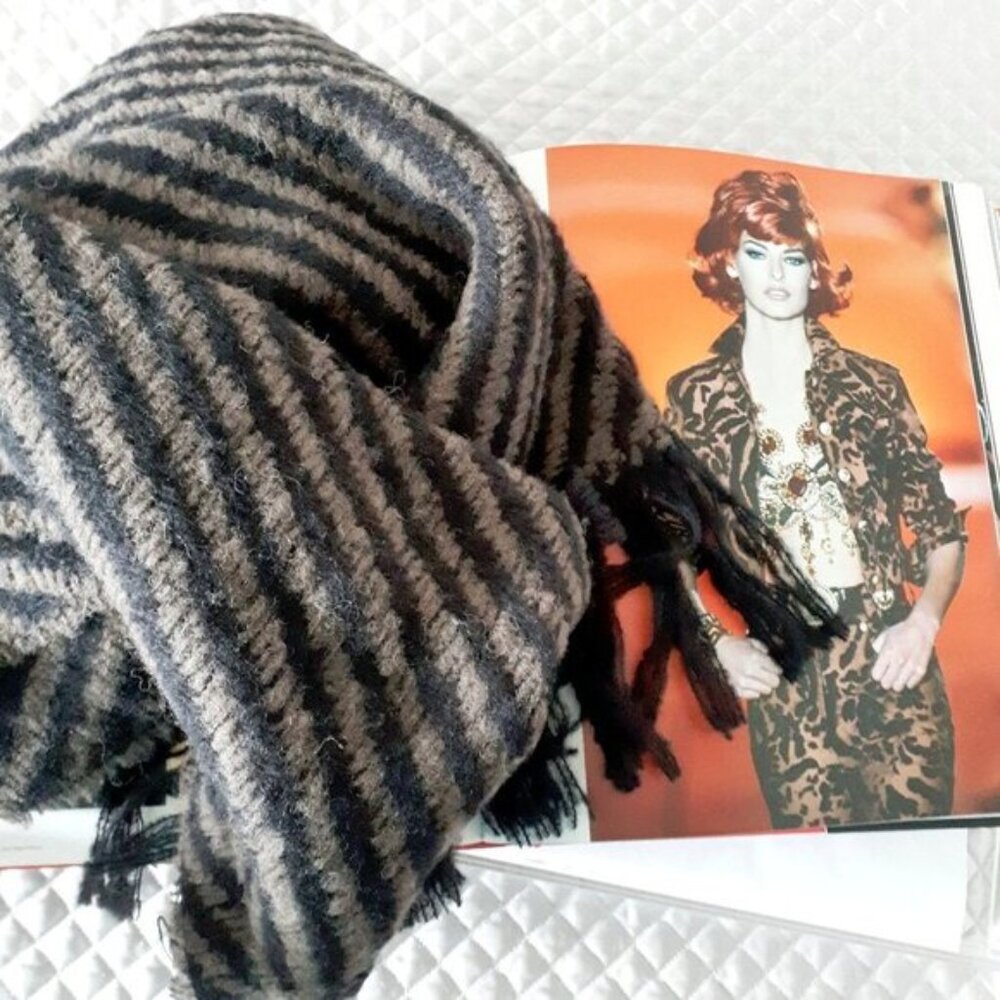 NWT Cristina Chiti black & taupe wool blend scarf shawl